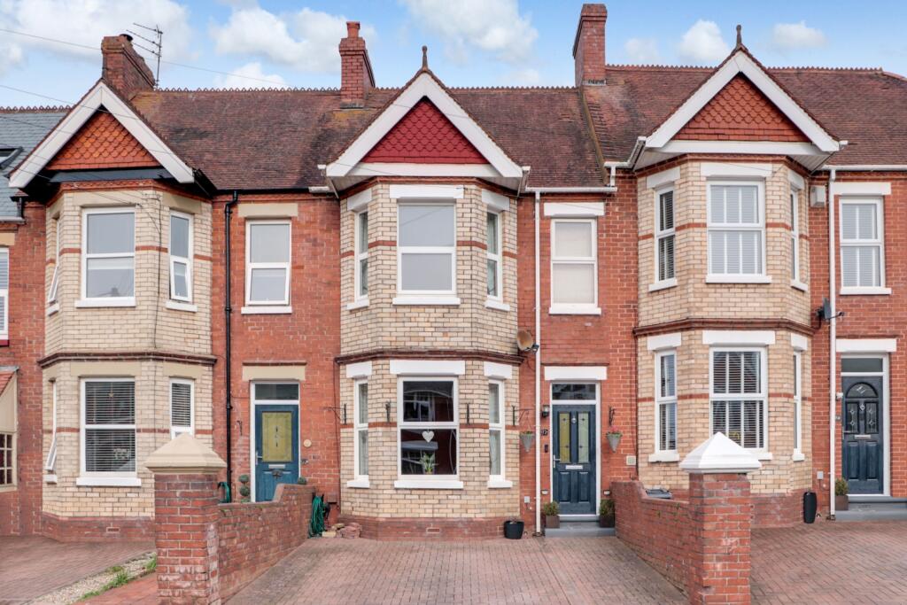 Main image of property: Lyndhurst Road, Exmouth, EX8 3DT