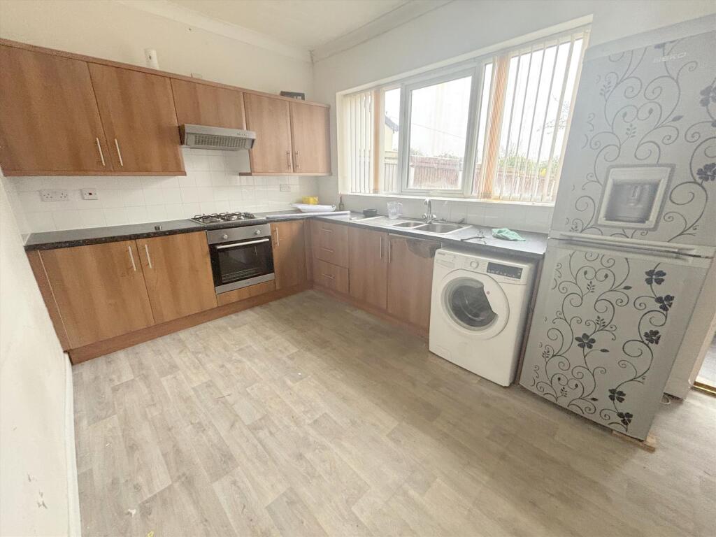 Staining Road, Blackpool photo 4