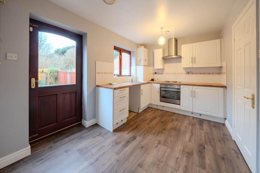 Millbank View, Pudsey, West Yorkshire photo 3