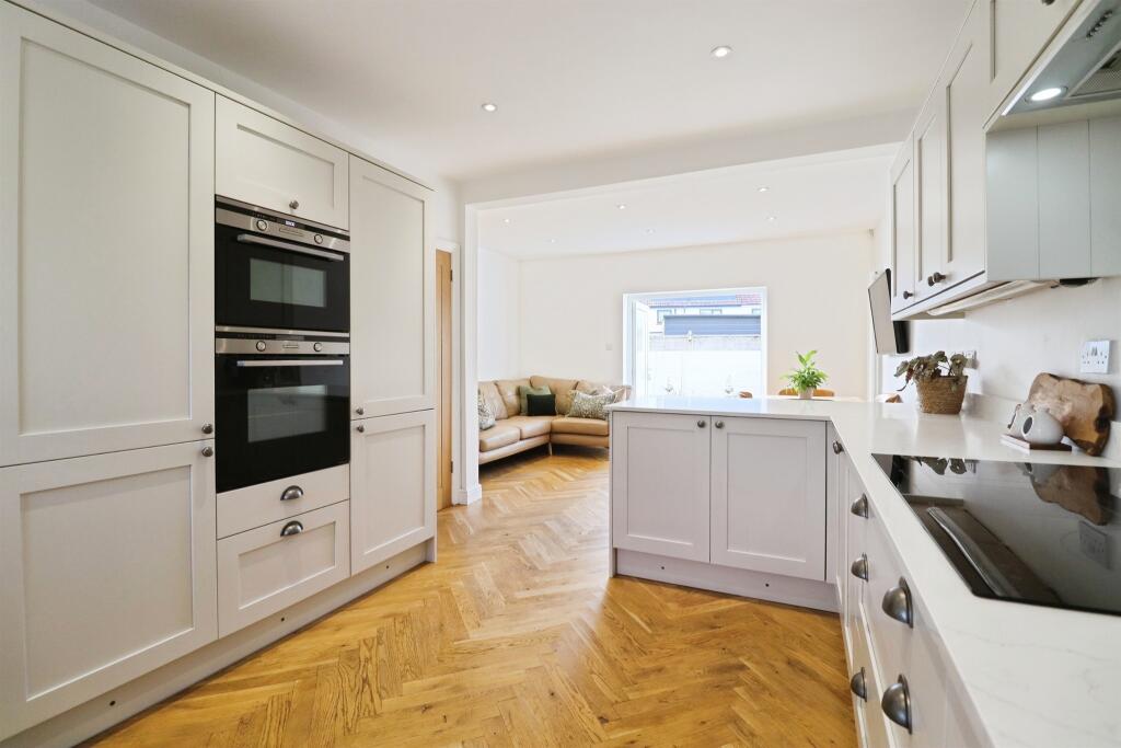 House in Cardiff - View 4