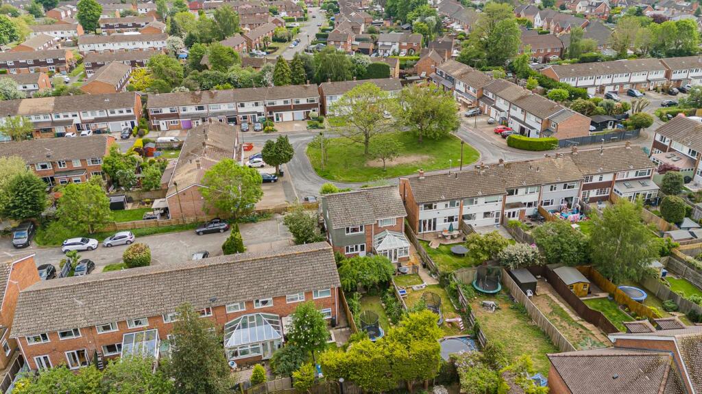 Main image of property: Mead Close, Marlow, SL7