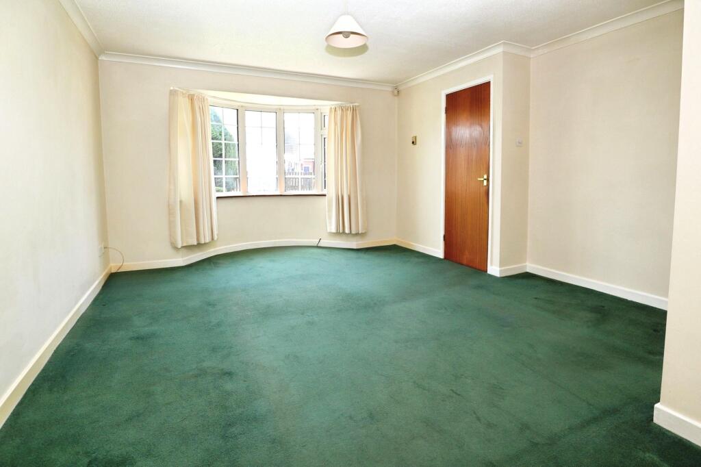 Burleigh Piece, Buckingham, MK18 photo 4