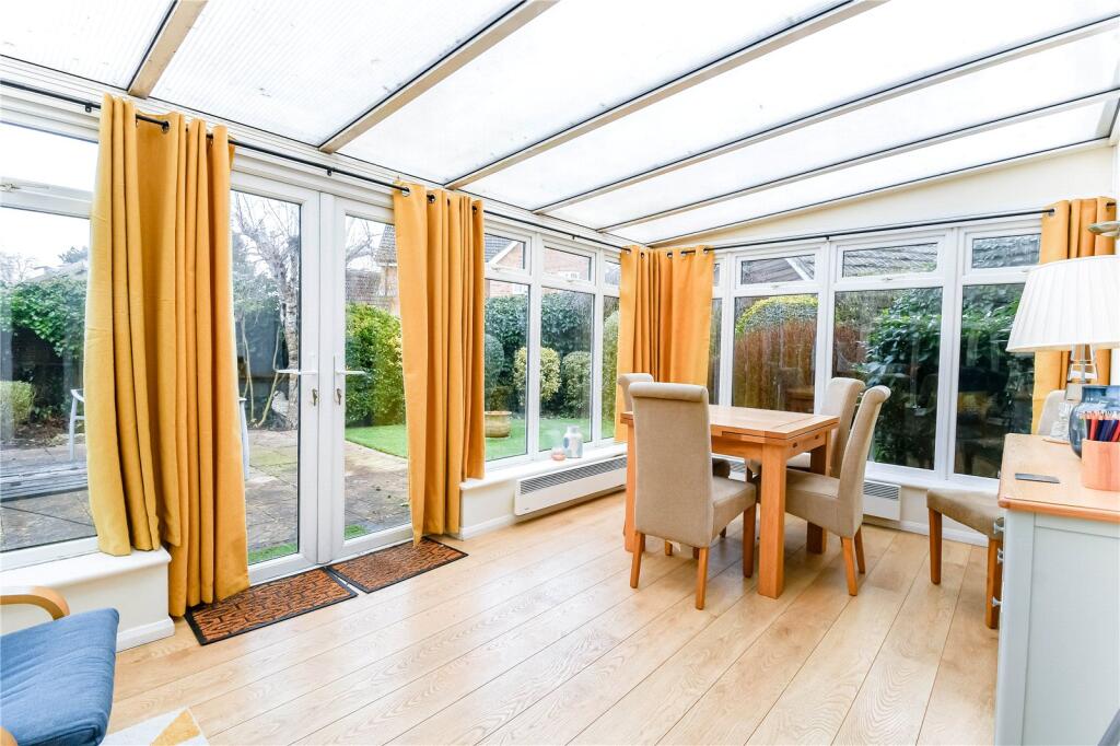 Wormersley Road, Greenham, Thatcham, Berkshire, RG19 photo 4
