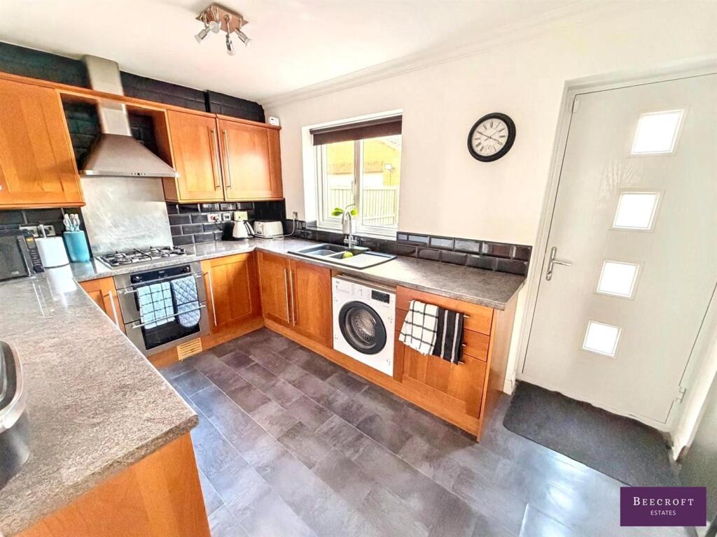 House in Sheffield - View 4