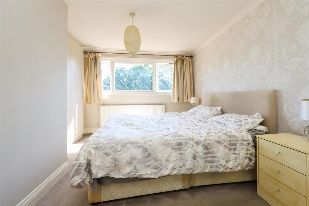 House in London - More