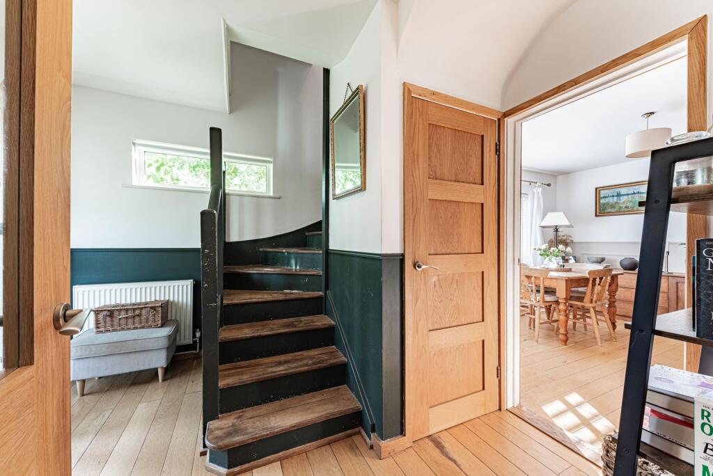 House in Swale, Oare - More