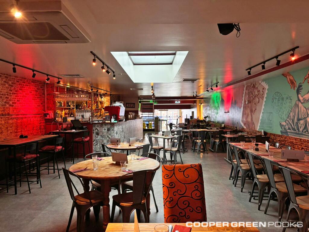 Seating Area and Bar
