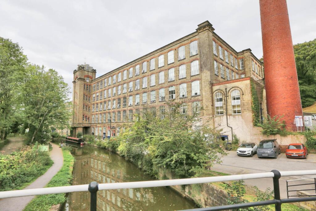 2-bed flat on Clarence Mill, Bollington, £255,000