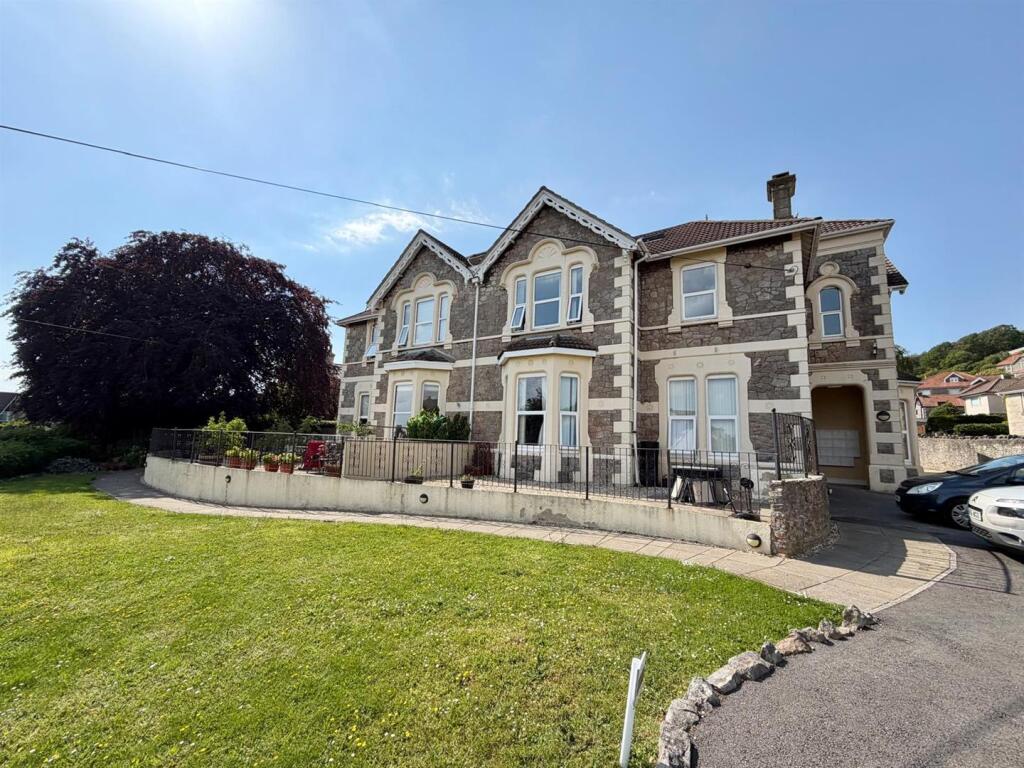 Main image of property: Kew Road, Weston Hillside - NO CHAIN!