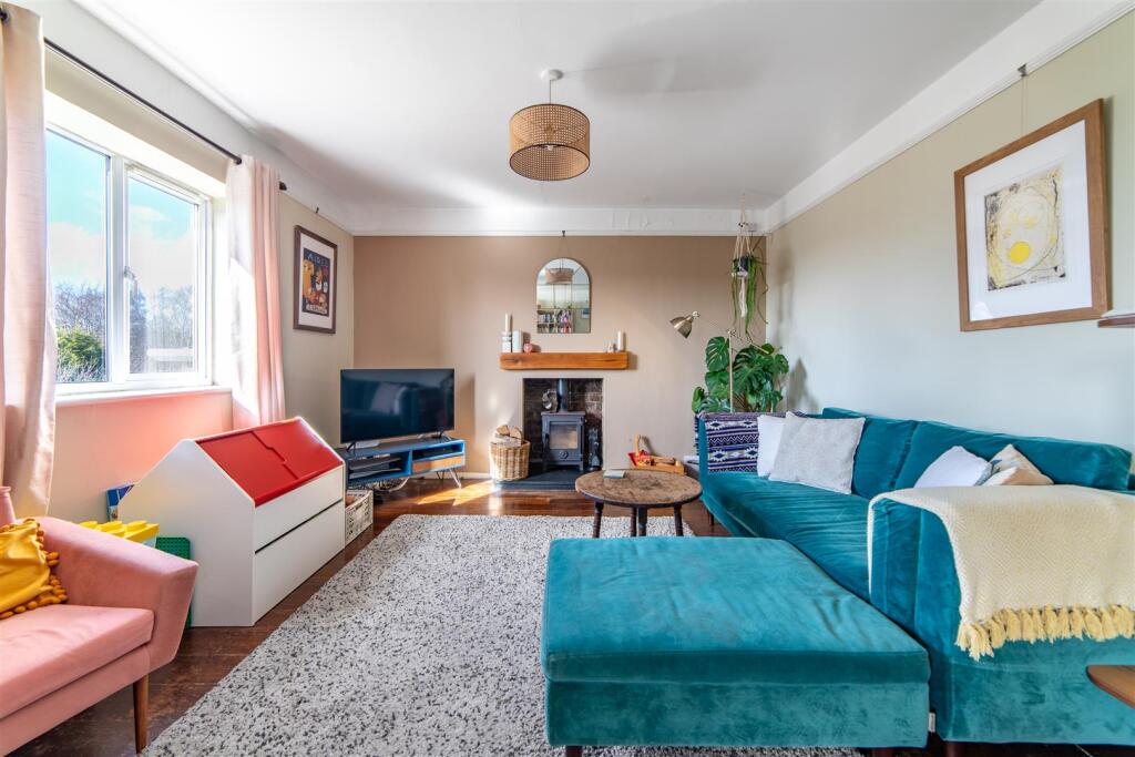 Apartment in Newcastle upon Tyne, High Heaton - View 3