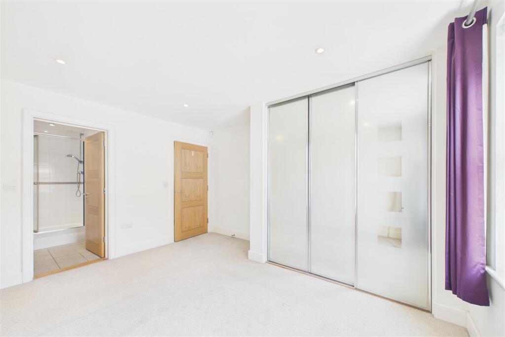 Apartment in Chichester, St James's - More