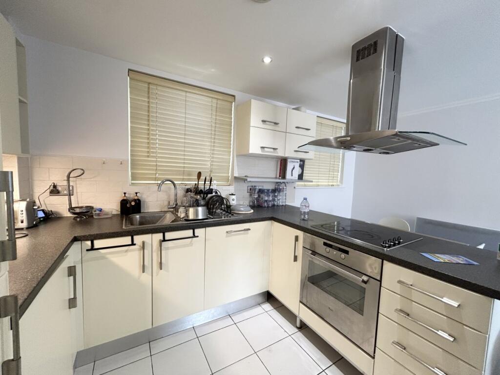 Horsted Court, 23 Kingscote way, Brighton - View 3