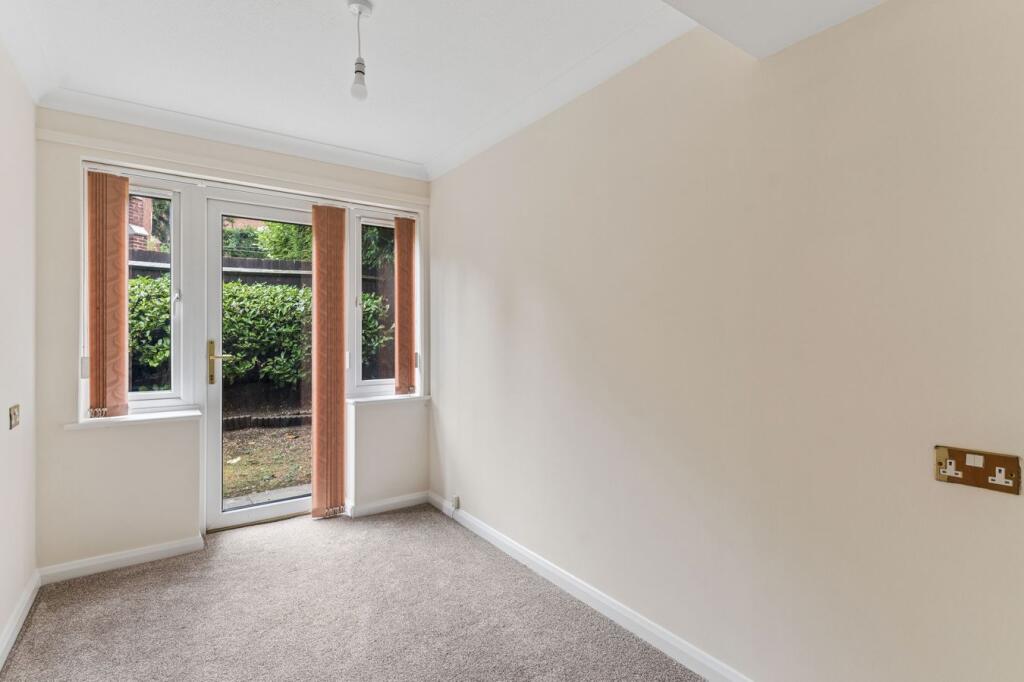 House in North Hertfordshire, Hertfordshire - View 4