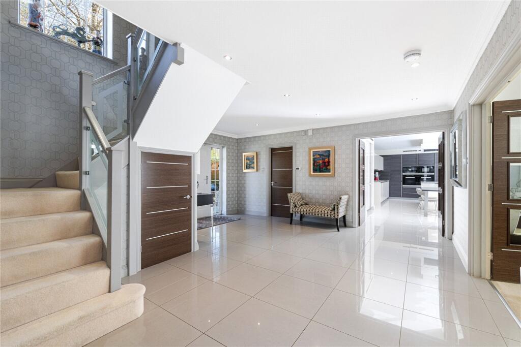 6, Prince Consort Drive, Ascot, Berkshire, SL5 photo 3