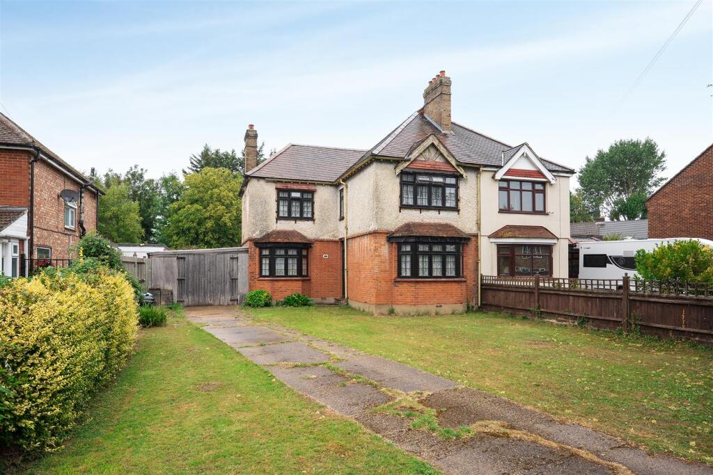 4-bed semi-detached on Fairway Avenue, West Drayton, £685,000