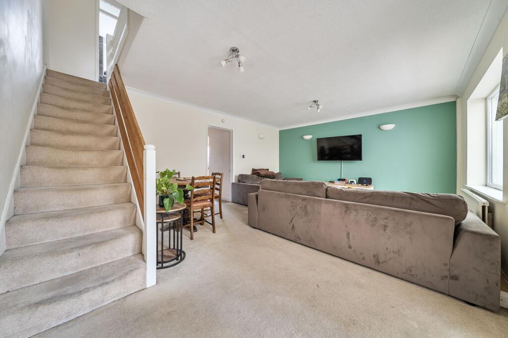 House in Flitwick, Central Bedfordshire - View 5
