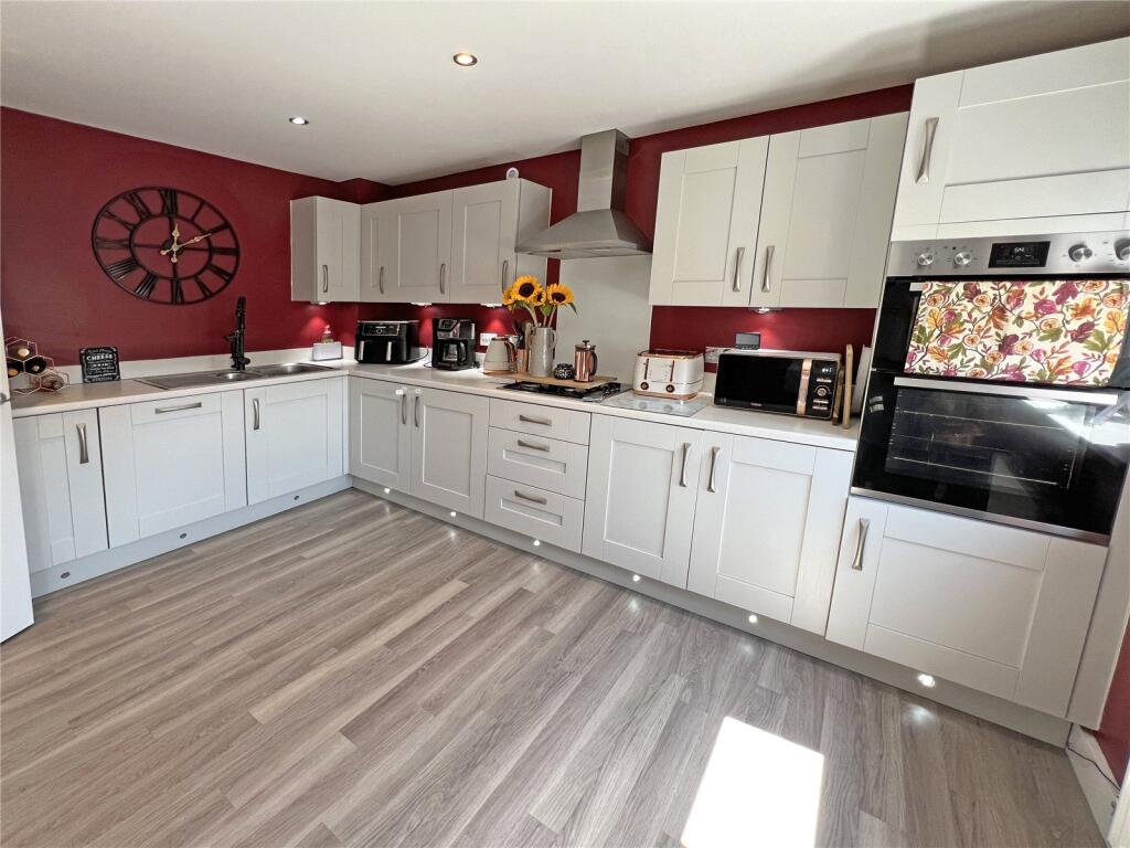 Waugh Drive, Wellington, Telford, Shropshire, TF1 photo 3