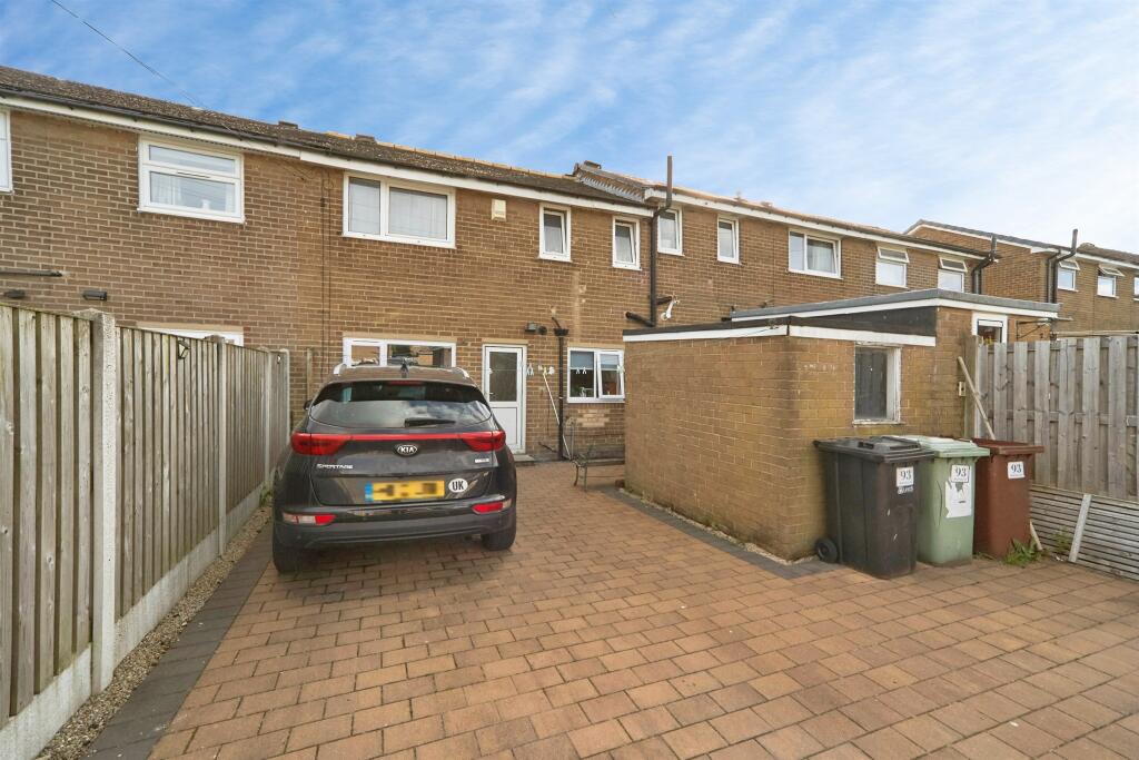 Main image of property: Greenlea Avenue, Yeadon, Leeds