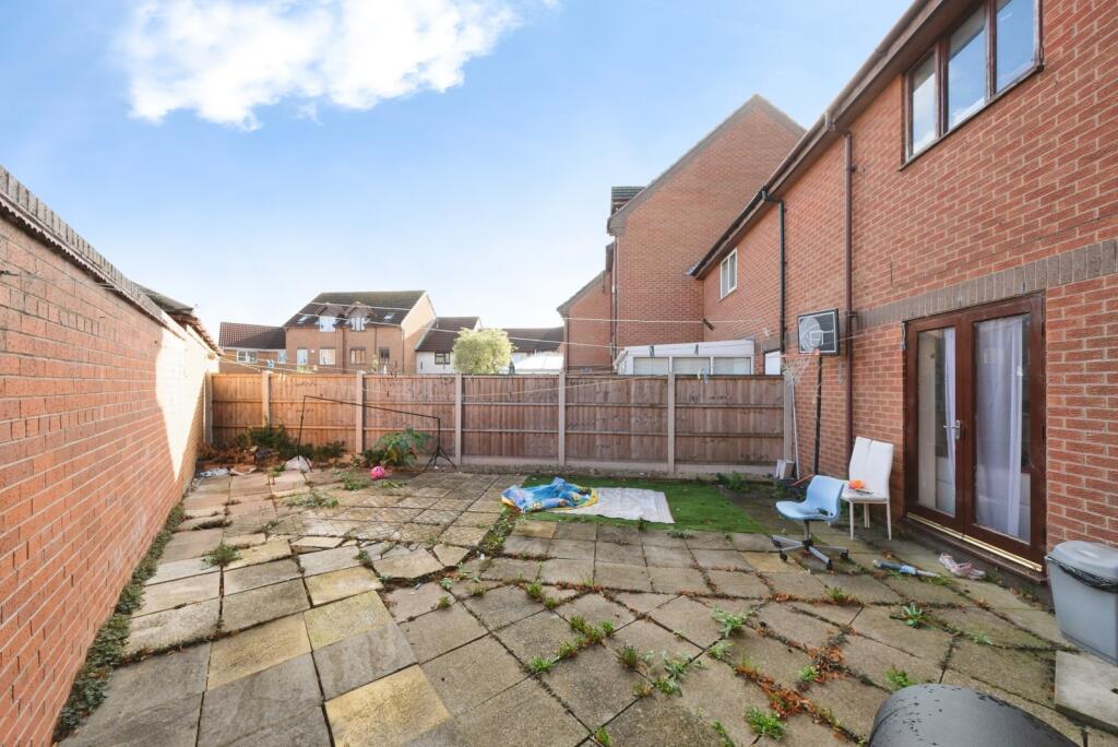 House in Nottingham, Beechdale Mews, Beechdale - View 4