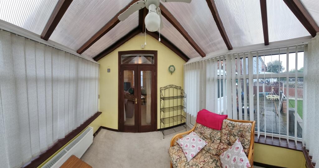 East Crescent, Duckmanton, CHESTERFIELD - More