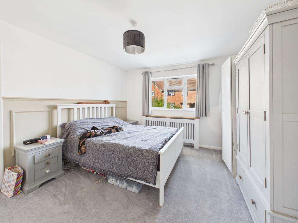 House in Redhill - More