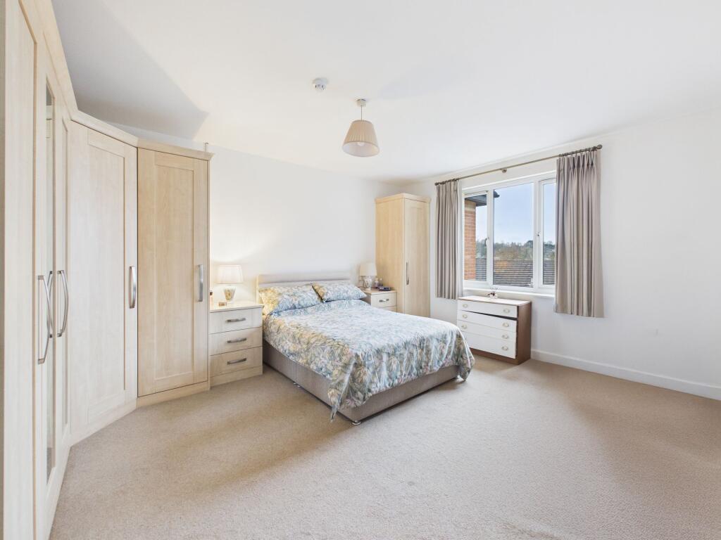 The Firs, Sherwood, Nottingham - More