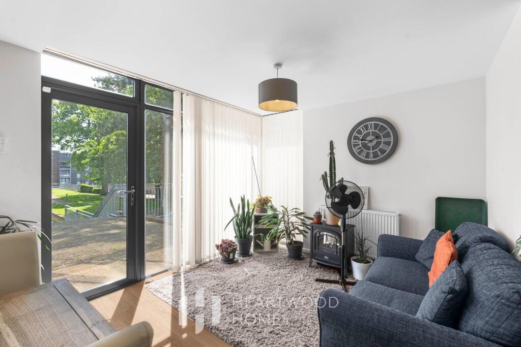 Apartment in St Albans - View 5