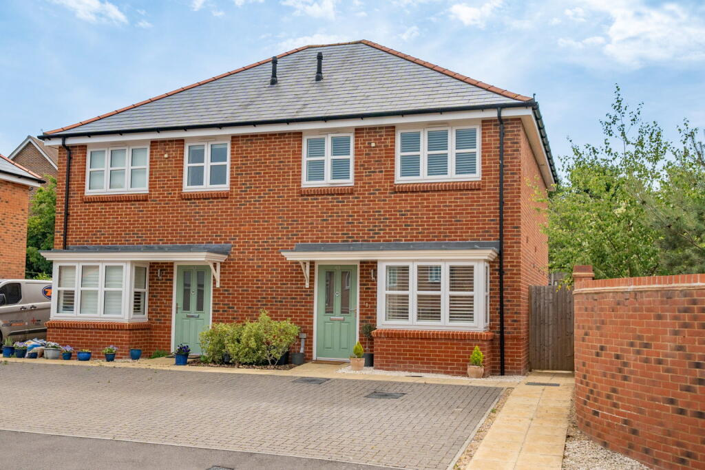 Main image of property: Buckthorn Road, Whitchurch, Hampshire, RG28 7FZ