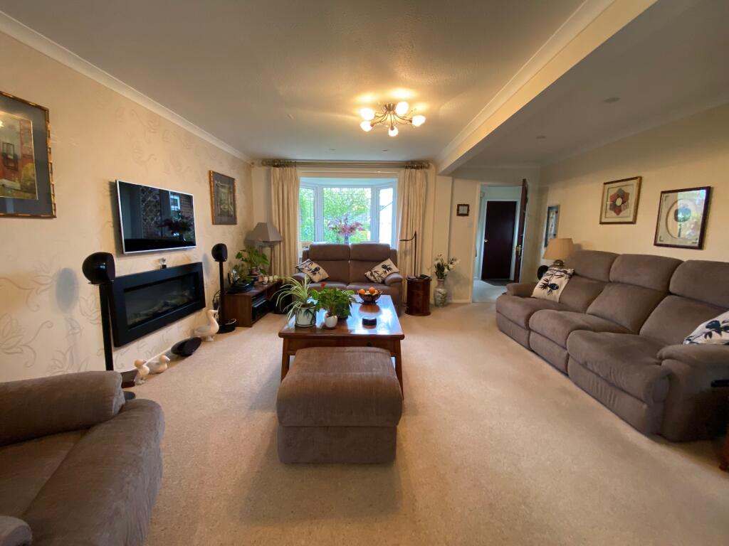 Aldford Close, Crewe photo 4