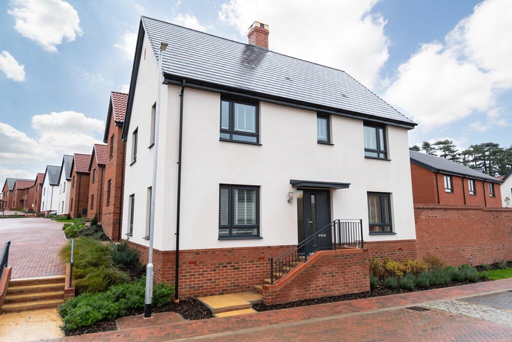 Main image of property: Norwich Road,
Claydon,
IP6 0NU