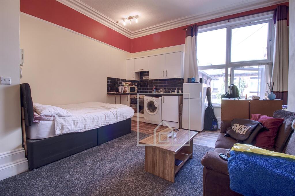 Main image of property: Flat 2 - 163 Hyde Park Road, Hyde Park, Leeds
