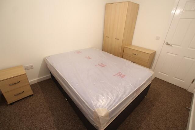 Apartment in Liverpool - More