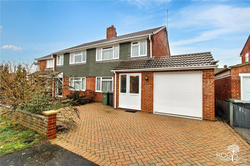 Main image of property: Coopers Crescent, Thatcham, Berkshire, RG18