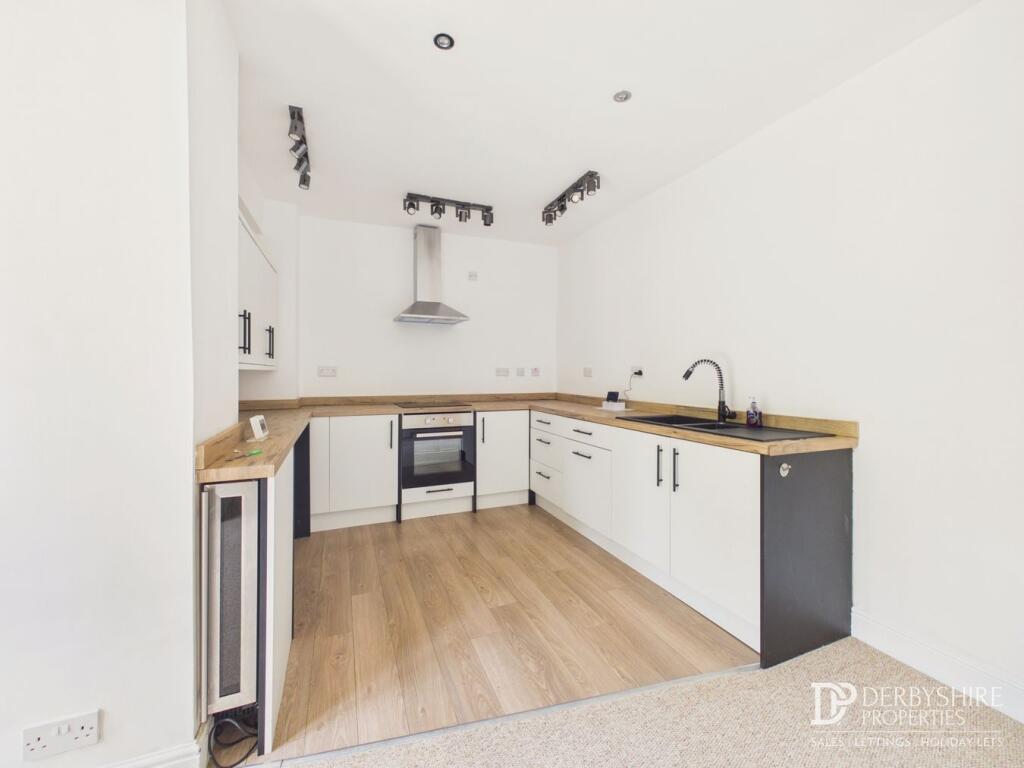 House in Nottingham - View 3