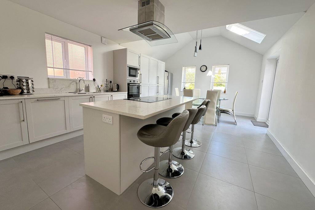 House in Fareham, Hampshire - View 2