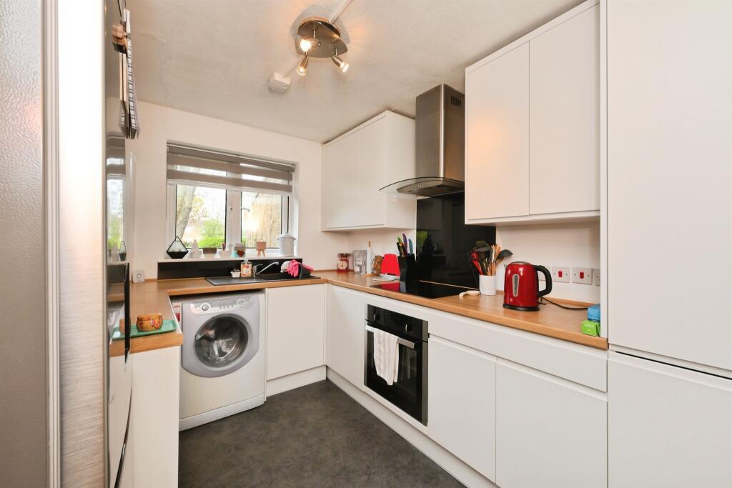 Additional image 6 of Grove Meadow, Welwyn Garden City