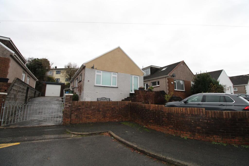 Main image of property: Heol-Y-Groes, Litchard, Bridgend. CF31 1QE