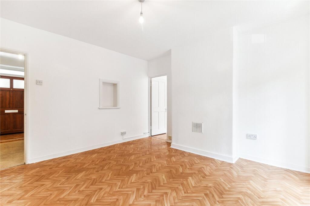 Apartment in London - View 3