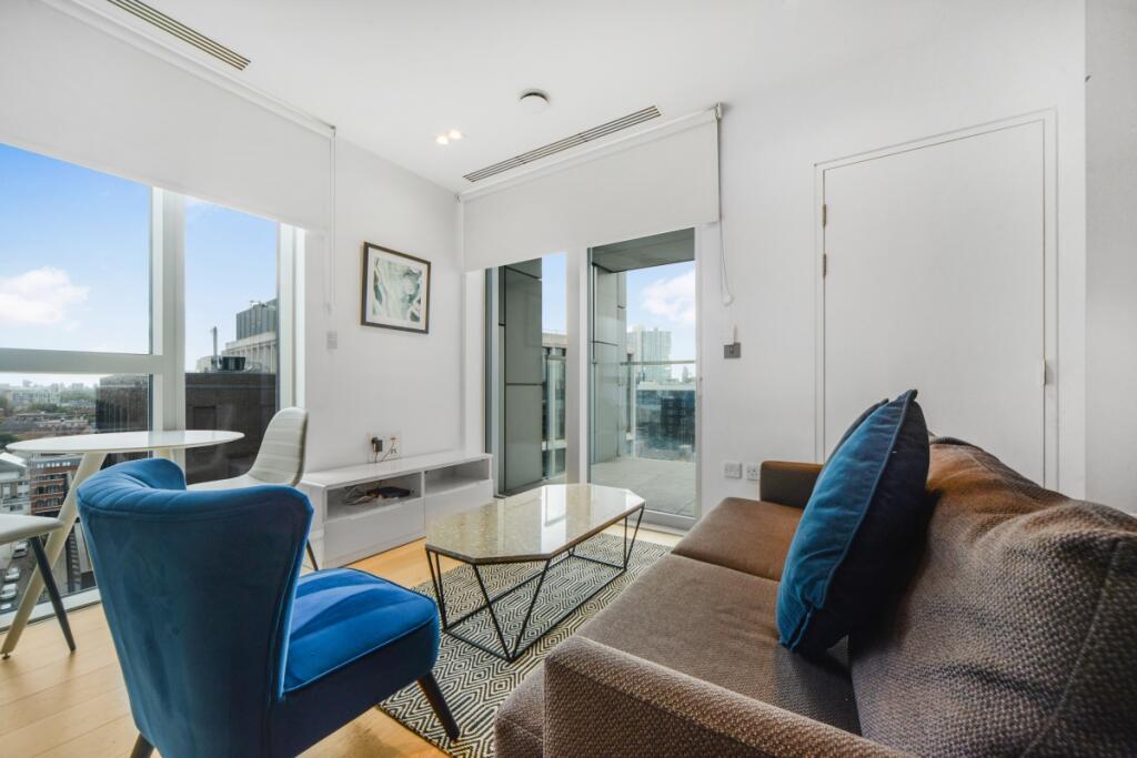 Apartment in London - View 2