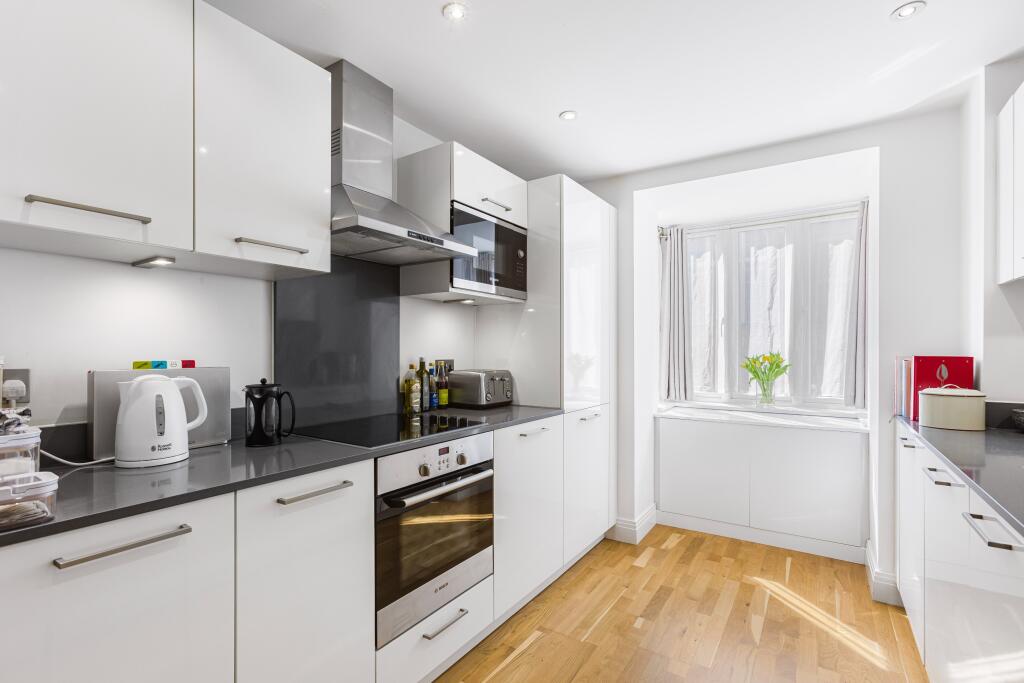 Victoria Street, St Albans, AL1 – pohled 5