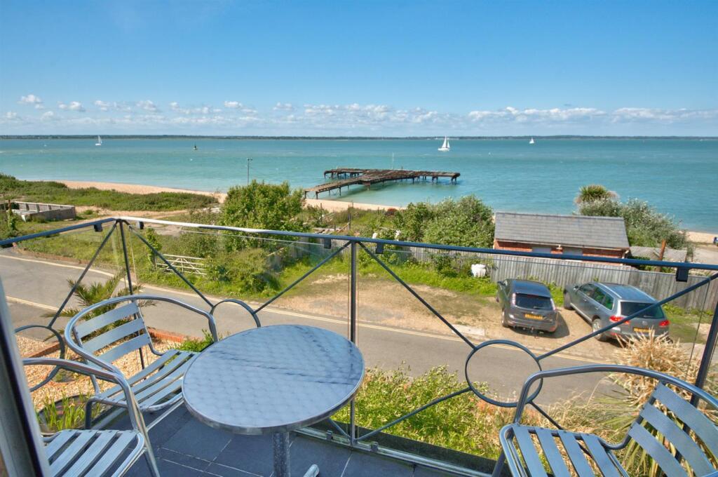 House in Portsmouth - View 2