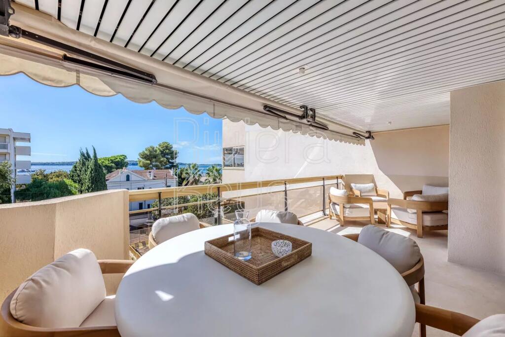 Main image of property: Provence-Alps-Cote d`Azur, Alpes-Maritimes, Cannes