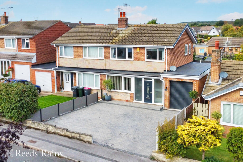 3-bed semi-detached on Limestone Close, Woodsetts, Worksop, South Yorkshire, S81, £280,000