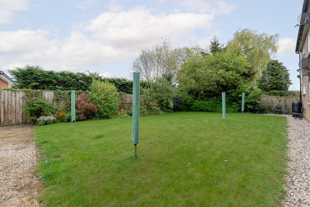 Warren Court, Warren Road, St. Ives, Cambridgeshire, PE27 5WE photo 4