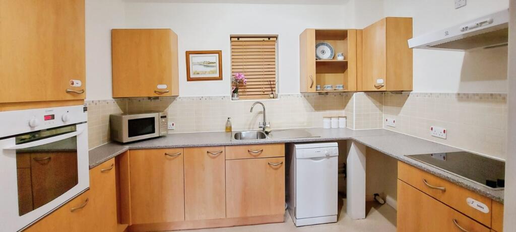 Apartment in Styal, Lakes Estate, Handforth - View 5