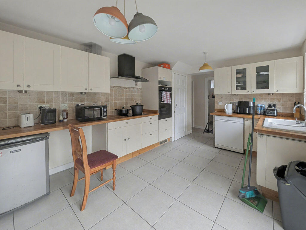 The Dell, Bicton Heath, Shrewsbury, SY3 5HG photo 2