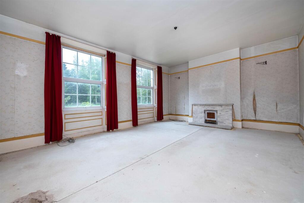 The Manor House, Sand Lane, Spalford, Newark on Trent photo 3