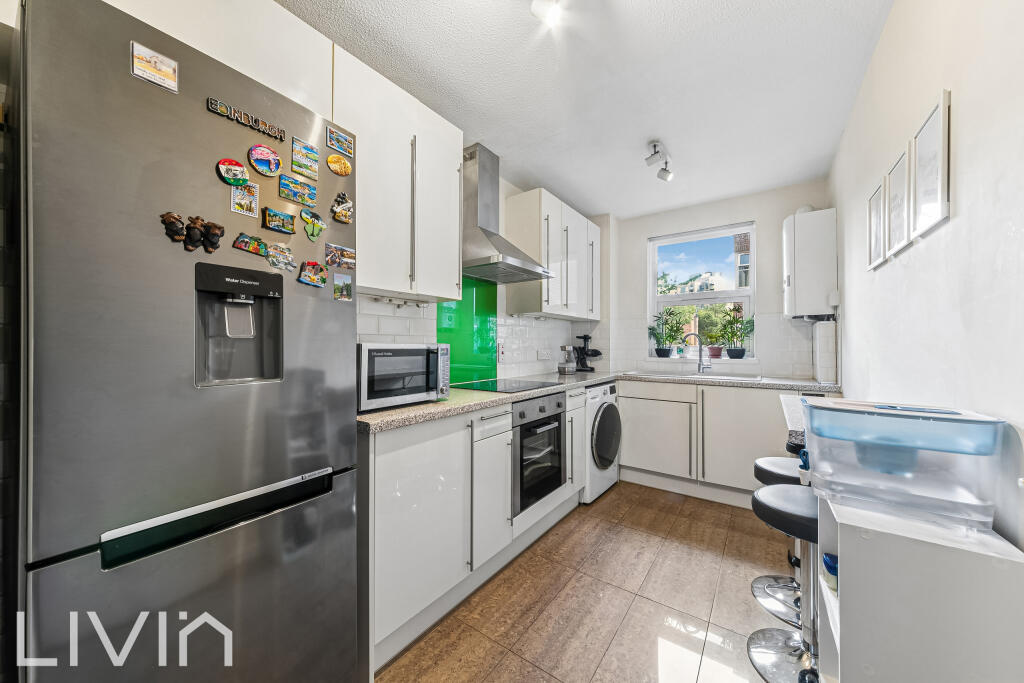 Apartment in Croydon - View 4