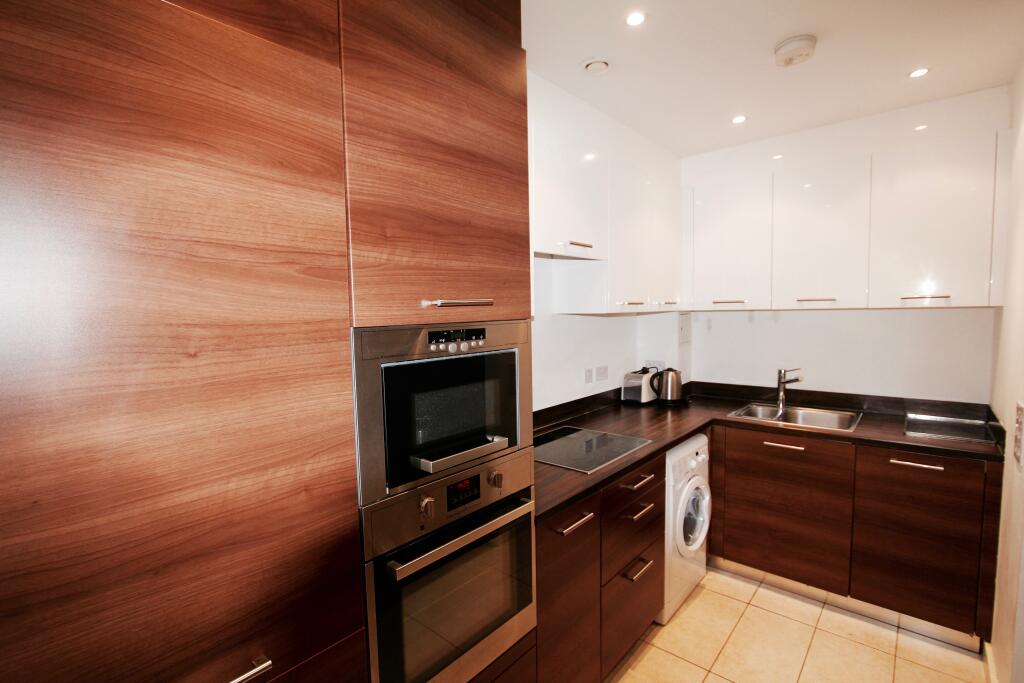 Apartment in London, Millwall, Isle of Dogs - View 3