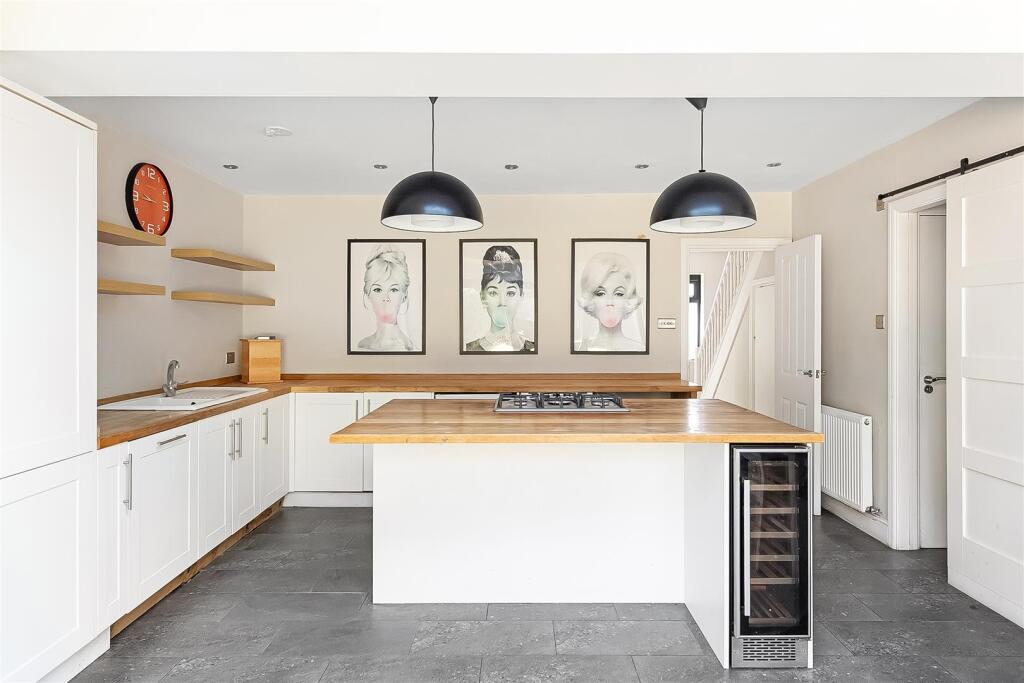 House in London - View 4